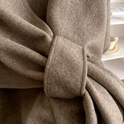 Elise™ Luxe Wikkelponcho