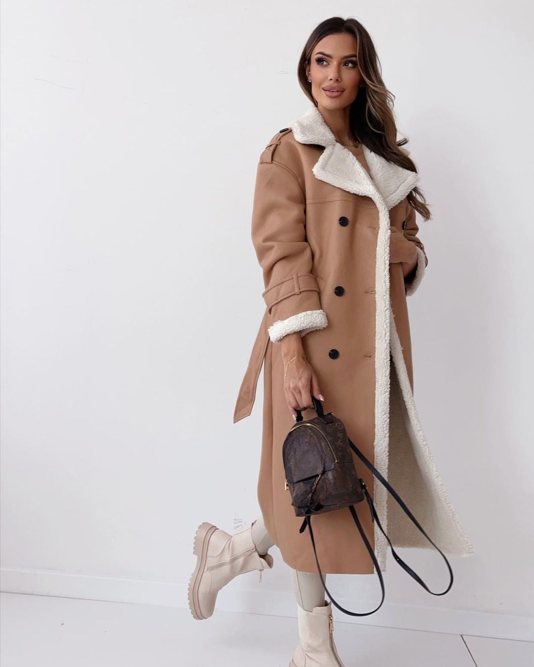 Maverno™ Vivienne | Lange Jas met Teddy-details
