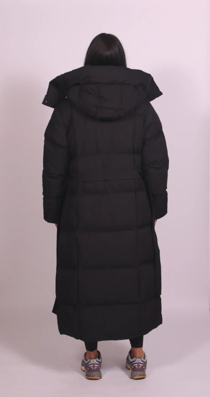 Lilou winterjas in zwart, achterkant