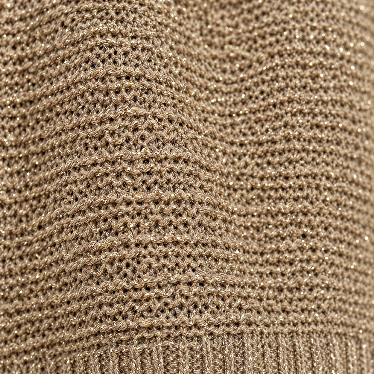 Close-up van de luchtige brei met subtiele glans